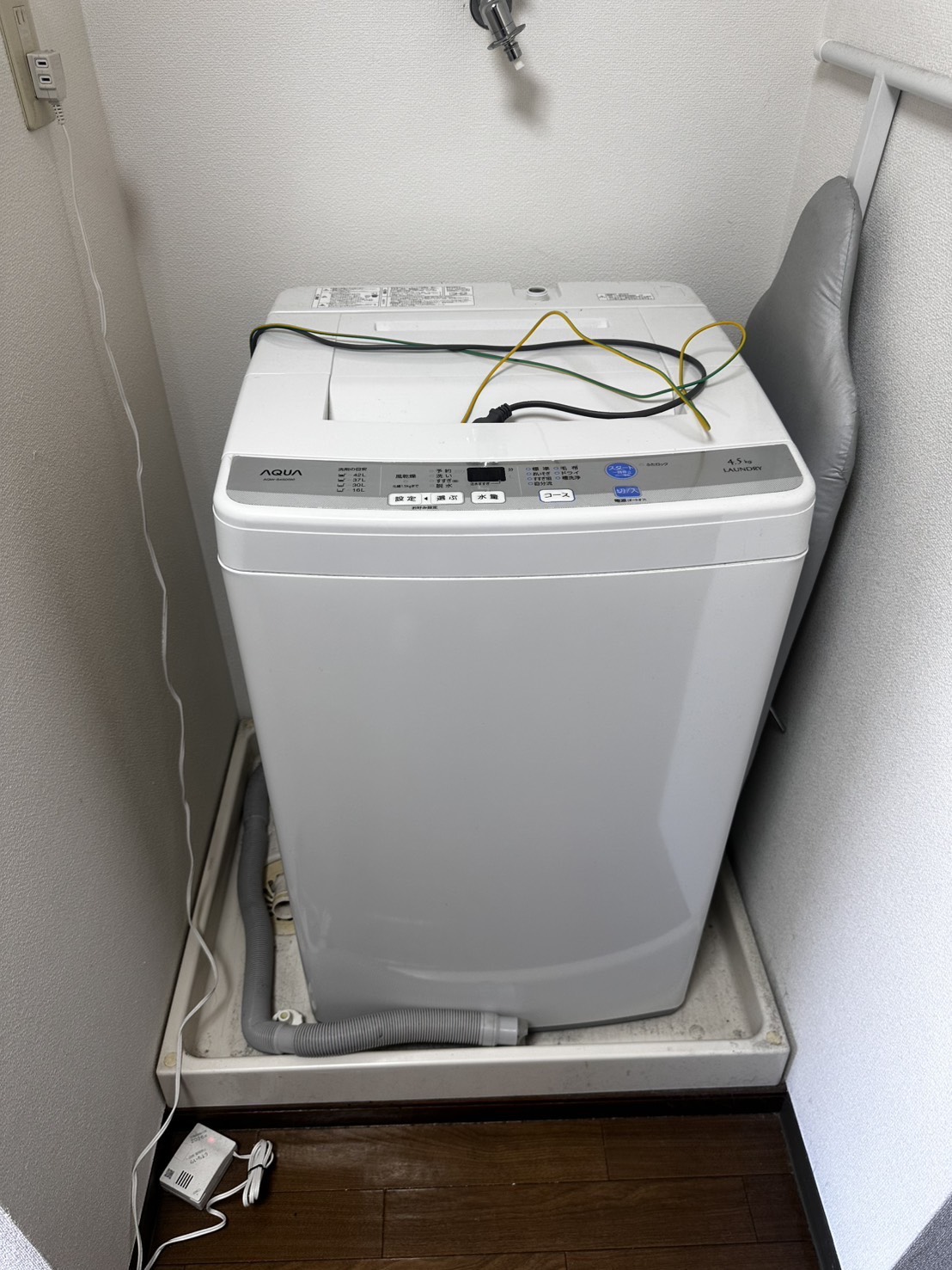 岡山市北区で縦型洗濯機を脱衣所から回収した事例