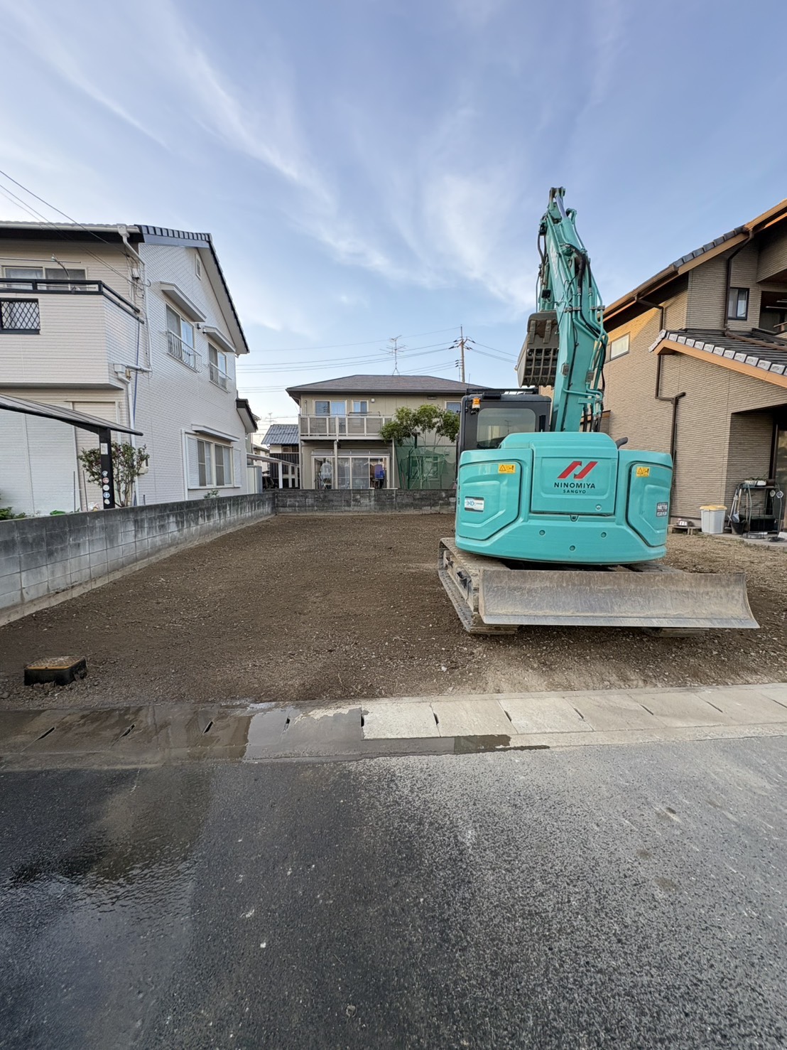 解体後に整地された土地と売却準備のイメージ
