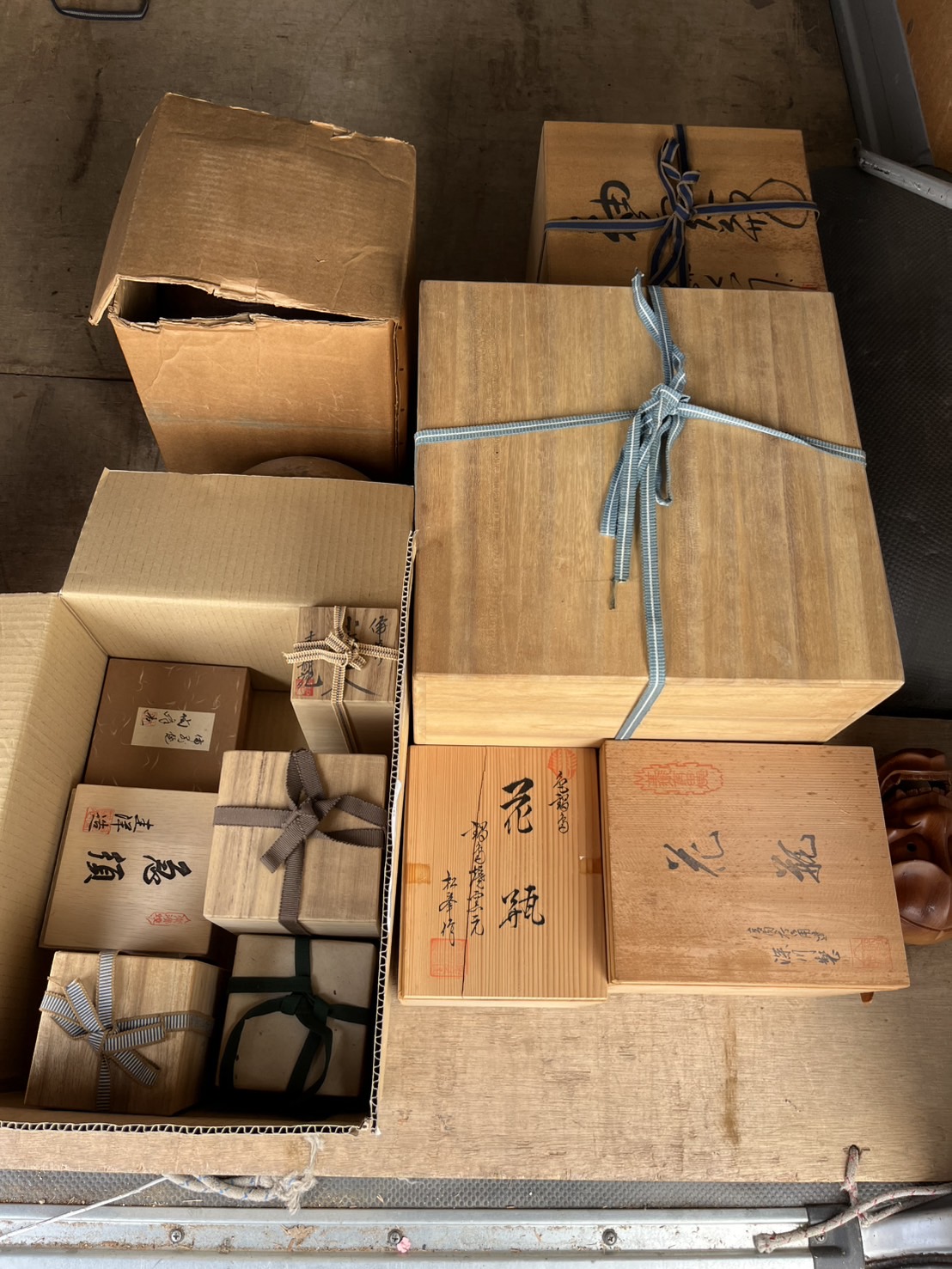 実家片付けで査定・買取した備前焼などの買取品