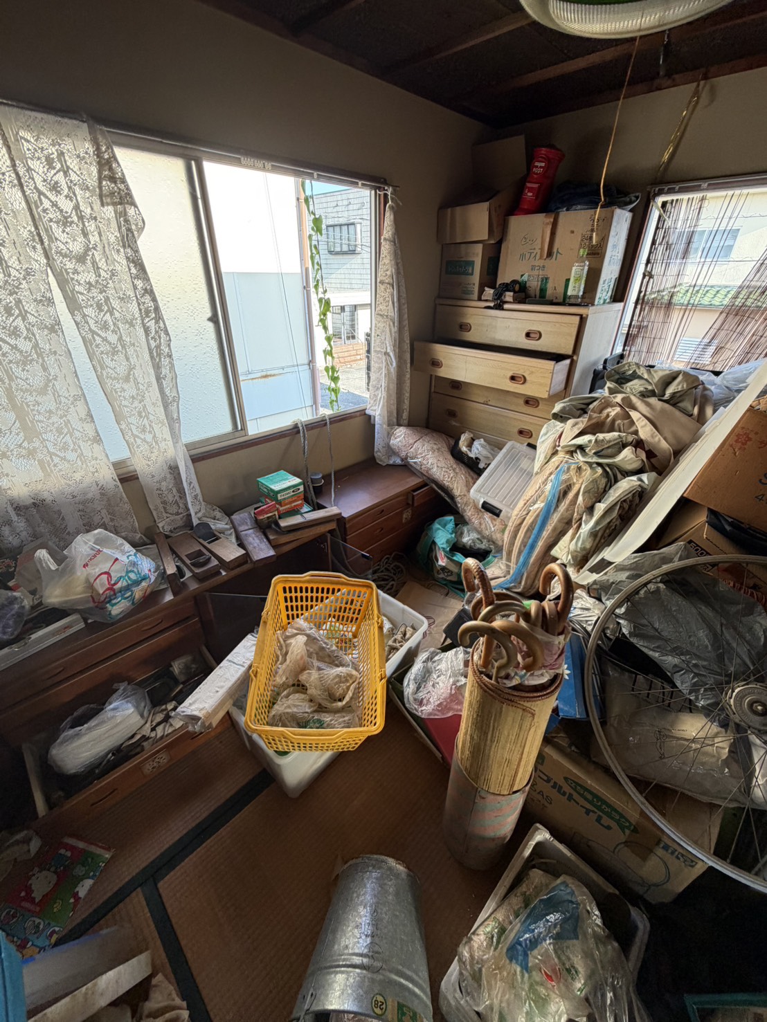 岡山市中区3LDKの和室片付け作業前