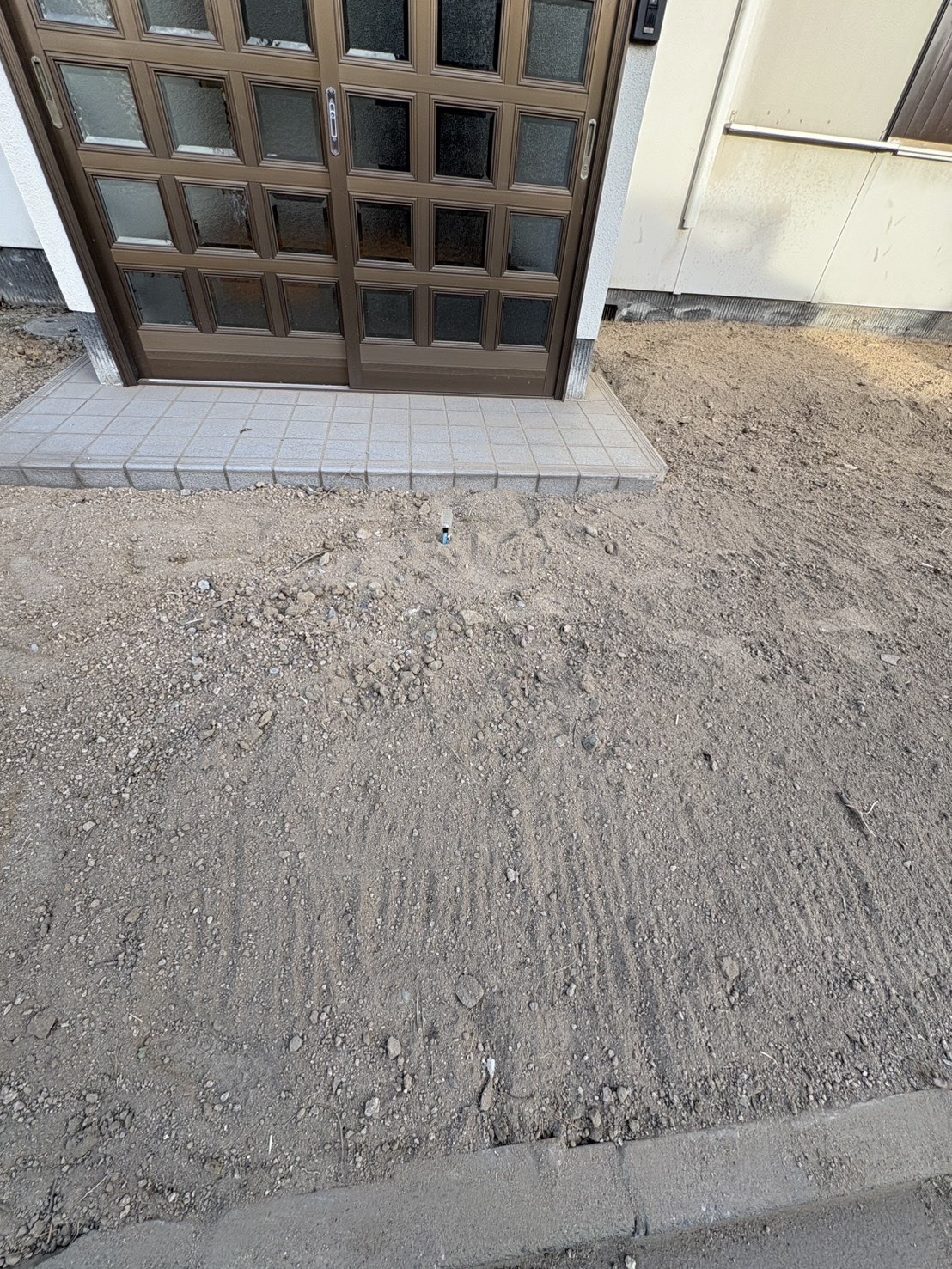 倉敷市中島 ブロック塀と植栽撤去後の庭